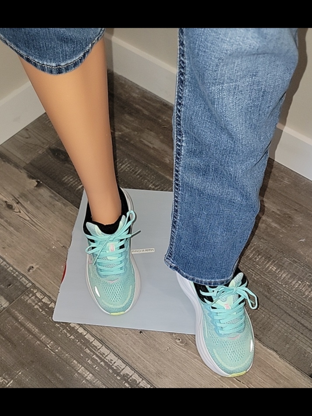 "WIDE" Hoka Bondi 9 Women's Teal and Pink Running Shoes BRAND NEW MULTIPLE SIZES - Picture 12 of 14